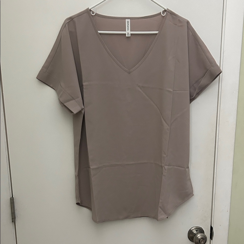 Zenana Outfitters Taupe V-Neck Short Sleeve Tee